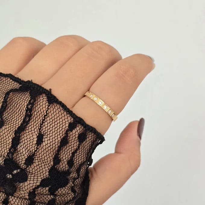 Bague Fine